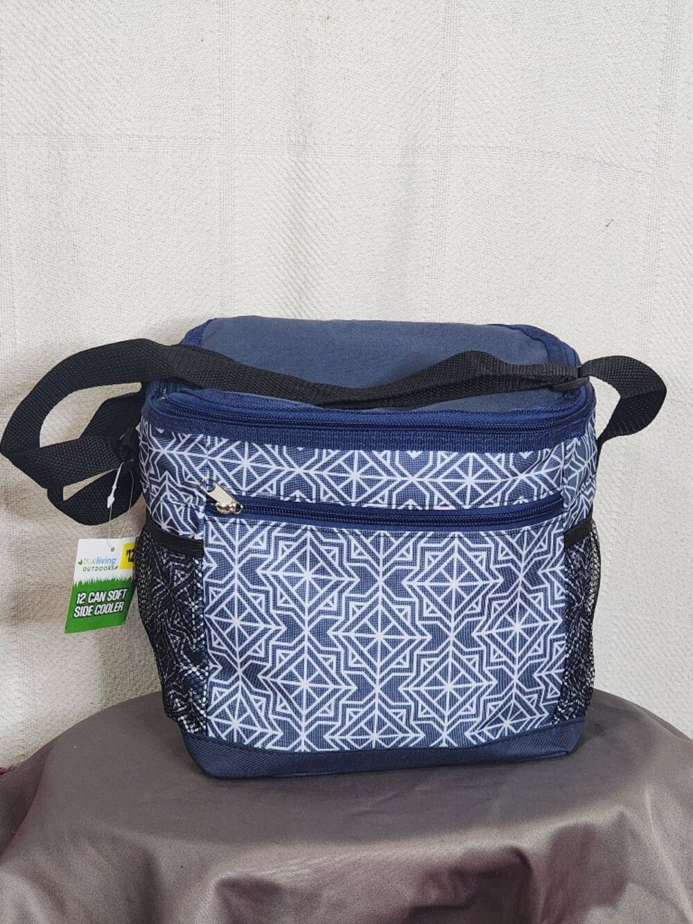 True Living Outdoors Blue White Triangle Pattern 12 Can Soft Side Carry Cooler